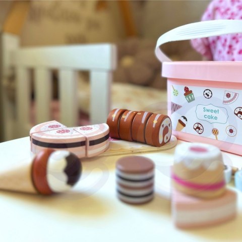 TOOKY TOY Sweet Cake Drewniany Zestaw Słodkości w Pudełku Cukiernia Lodziarnia TOOKY TOY Sweet Cake Drewniany Zestaw Słodkości w Pudełku Cukiernia Lodziarnia