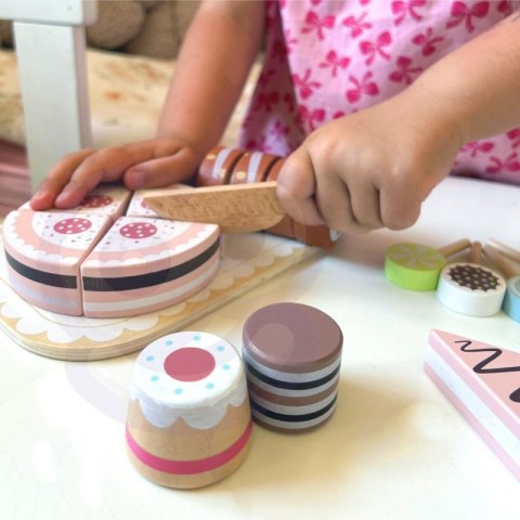 TOOKY TOY Sweet Cake Drewniany Zestaw Słodkości w Pudełku Cukiernia Lodziarnia TOOKY TOY Sweet Cake Drewniany Zestaw Słodkości w Pudełku Cukiernia Lodziarnia