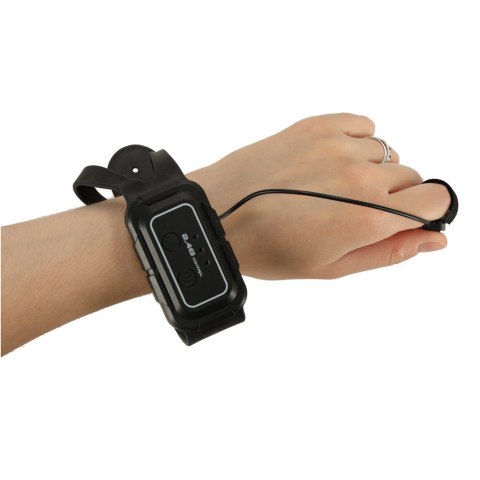 Samochód zdalnie sterowany z podwójnymi kołami Kik Sp. z o. o. Sp. k.