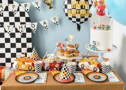 Dekoracje do muffinek Autka 12cm Partydeco Sp. z o. o.