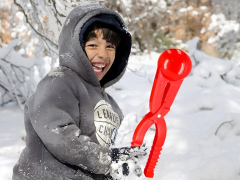 Śnieżkomat do robienia kulek śnieżnych ballmaker Kik Sp. z o. o. Sp. k.