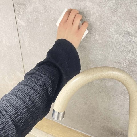 Magiczna Gąbka do czyszczenia Kik Sp. z o. o. Sp. k.