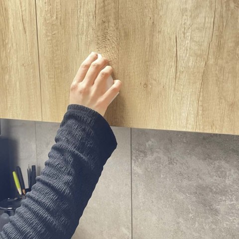 Magiczna Gąbka do czyszczenia Kik Sp. z o. o. Sp. k.