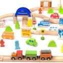 Classic World CLASSIC WORLD Zestaw Kolejka Tor Drewniany Pociąg + Figurki 110 el.
