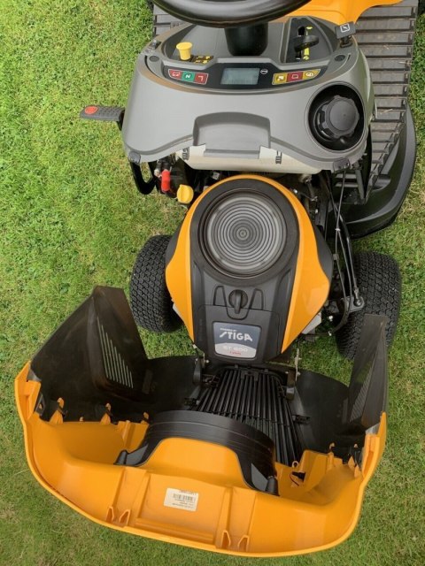 Stiga Traktor ogrodowy STIGA Estate 792W | Mocny silnik, Duży Kosz 300 L Stiga Traktor ogrodowy STIGA Estate 792W | Mocny silnik, Duży Kosz 300 L